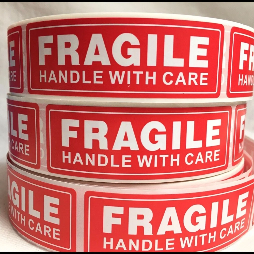 250 Fragile handle with care stickers